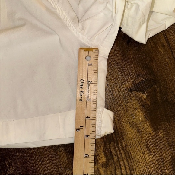 Purple & More Women's Size 14 White Button Zip Close Short - Picture 6 of 10